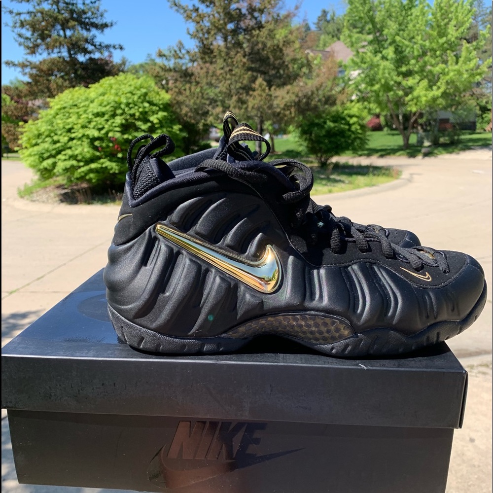 Gold Nike Foamposites